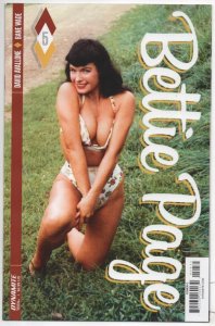 BETTIE PAGE #5 C, NM, Photo cover , 2017, Betty, more in store