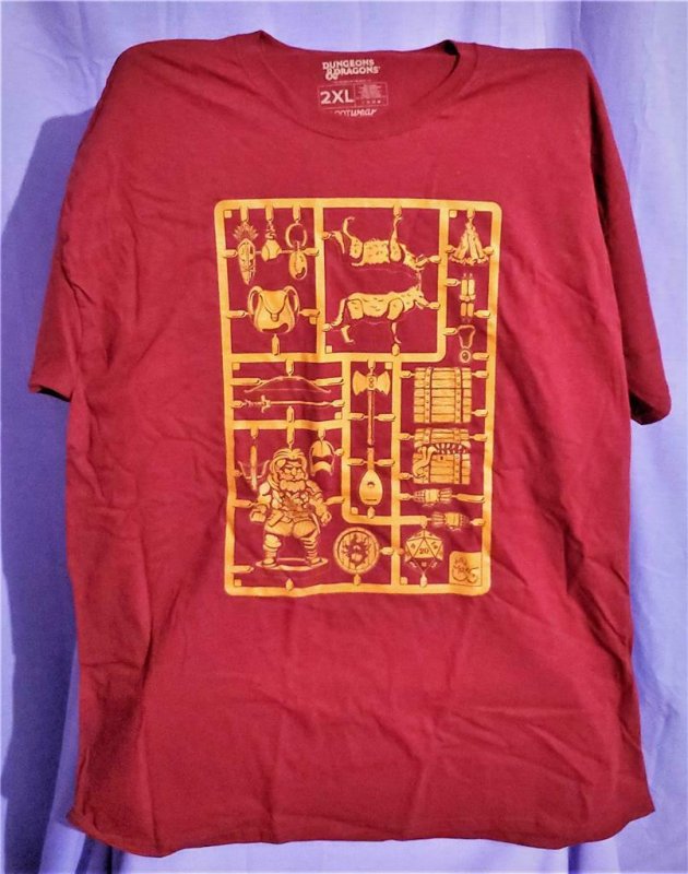 Loot Crate Exclusive DUNGEONS & DRAGONS SPRUE T-Shirt 2XL (Loot Crate)!