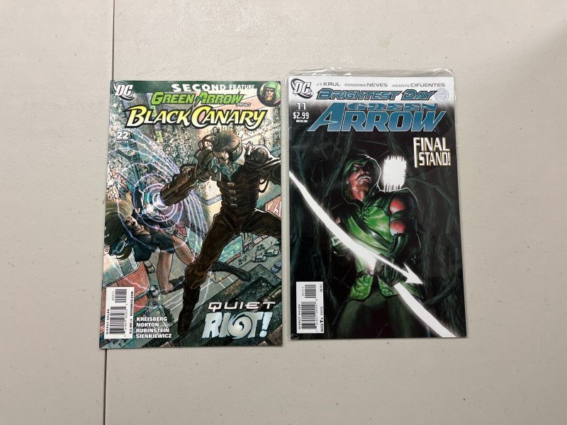 4 DC Comics Green Arrow #1 11 Green Arrow and Black Canary #14 22 41 JW12