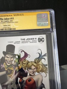 The Joker #11  CGC 9.8 Gold Signed Giuseppe Camuncoli
