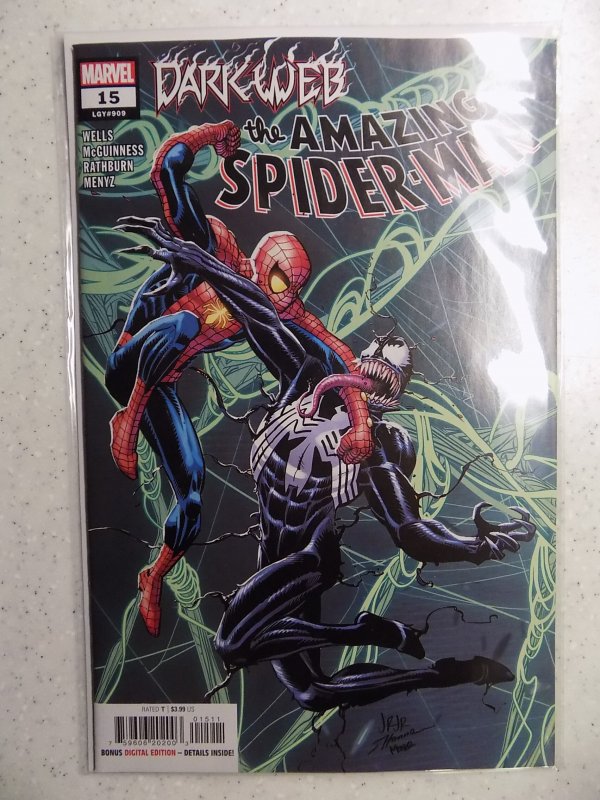 Amazing Spider-Man #15 MARVEL COMICS VENOM ROMITA JR