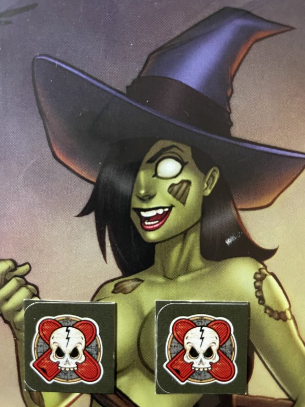 ZOMBIE TRAMP #1 MENDOZA RISQUE HALLOWEEN SPECIAL EXCLUSIVE LTD 500 NM-