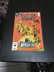 Suicide Squad #8 (1987) Deadshot cover! High grade! VF/NM Wow!