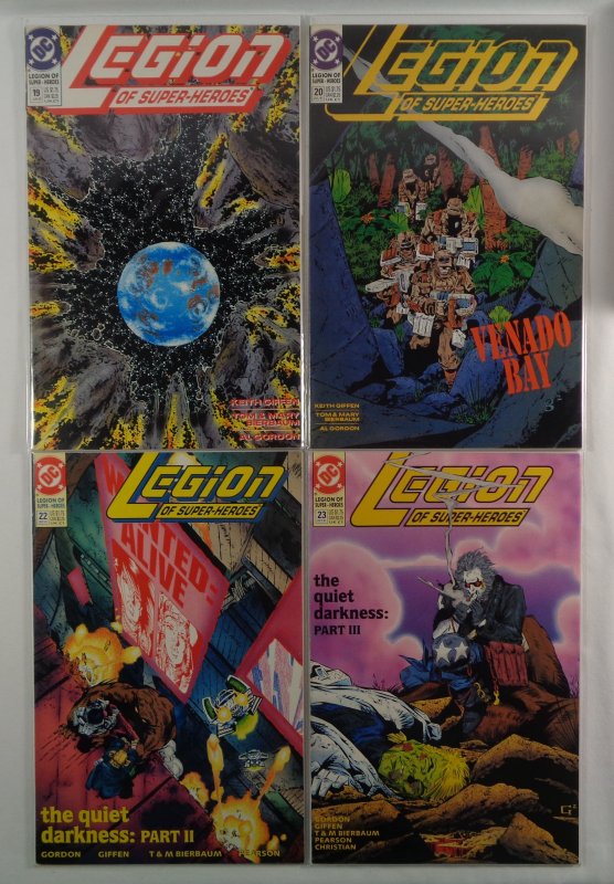 Legion of Super-Heroes Lot of 30 DC Comics