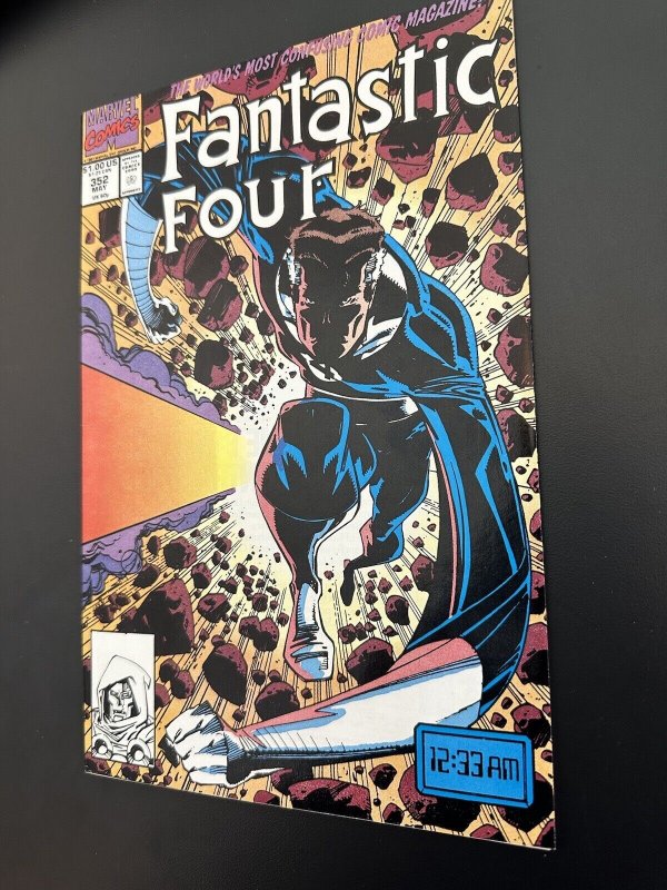 Fantastic Four #352 VF+ 1st Minutemen!(Marvel 1991)