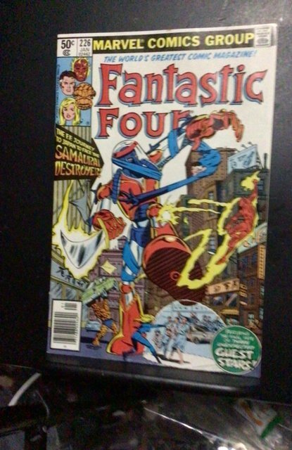 Fantastic Four #226 (1981) First Samurai Destroyer! High-grade NM- Wow!