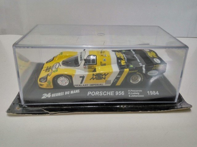 Coche Escala/Scale Diecast Car: PORSCHE 956 1984, H.Pescarolo - 24 Horas de L...