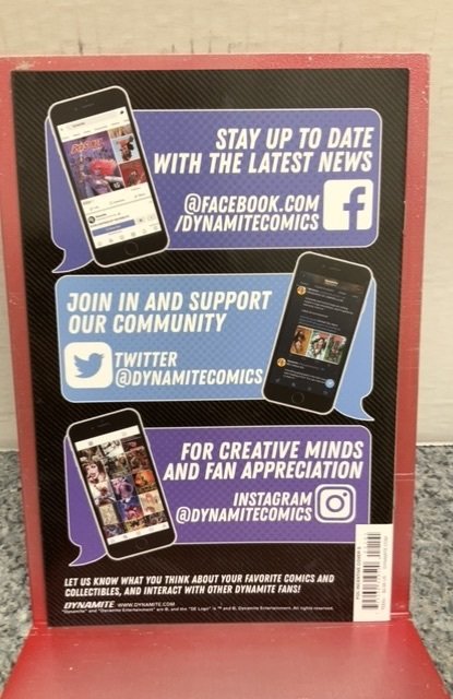 Vampirella Strikes #2 (2022)