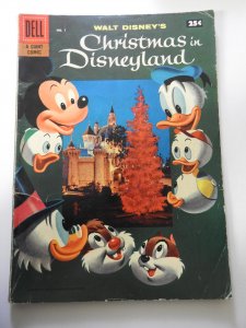 Christmas in Disneyland (1957)