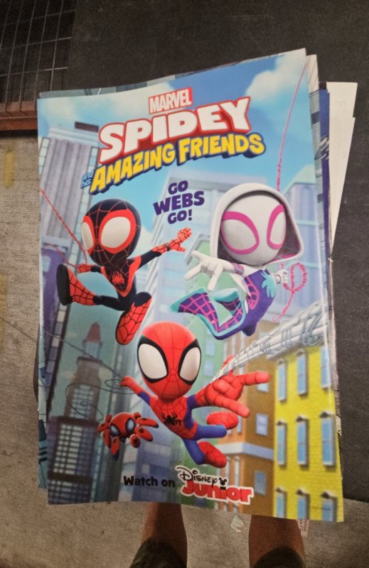 W.E.B. of Spider-Man #4 (2021)