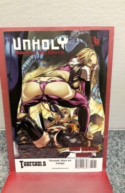 Threshold: Allure #3 Catfight Cover (2019)