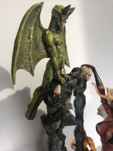 Lady Demon(2000) In Her Mirror Resin Statue| Eternal Toys|Chaos Comics| Not Used 699788201053