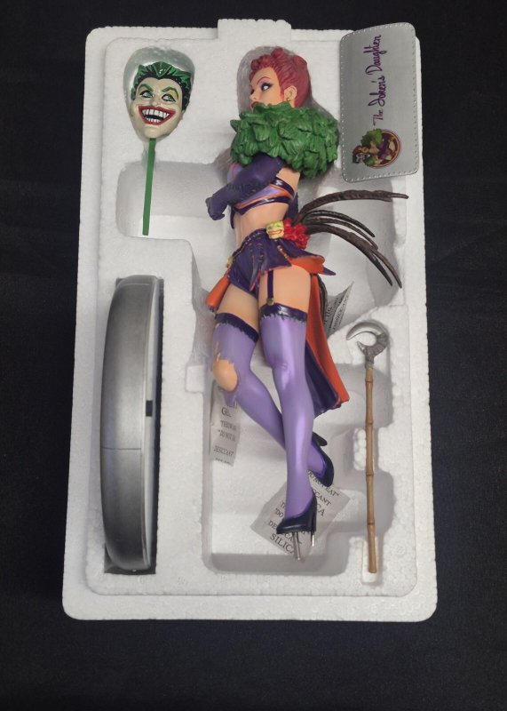 DC Collectibles DC Bombshells Joker's Daughter Statue 798/5000