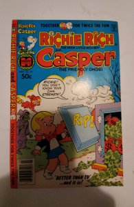 Richie Rich & Casper #38 (1981) NM Harvey Comic Book J743