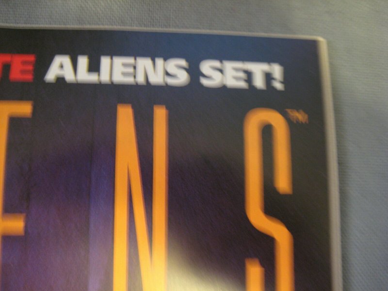Aliens #18 Vol 2 (1993, Dark Horse) UK Comic Magazine 
