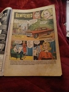 Bewitched #11 Dell Comics 1967 TV Show Photo Vintage Silver Age Comic Book