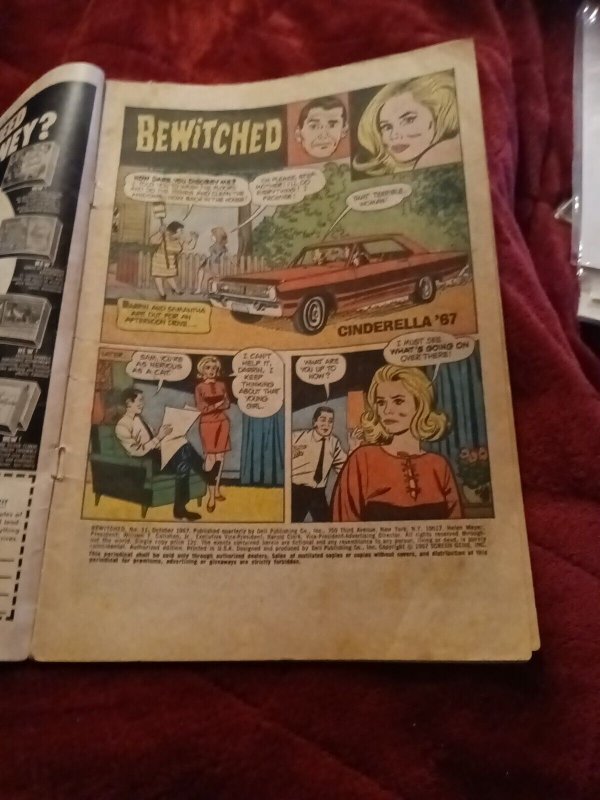 Bewitched #11 Dell Comics 1967 TV Show Photo Vintage Silver Age Comic Book