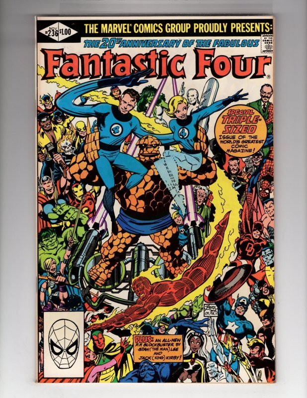 Fantastic Four #236 (1981) DR Doom Appearance!  John Byrne story & Art! / MC#54