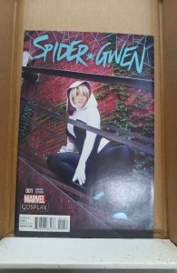 Spider-Gwen #5  (2016). H001