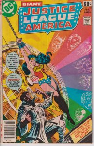DC Comics! Justice League Of America! Issue #151! Giant! 