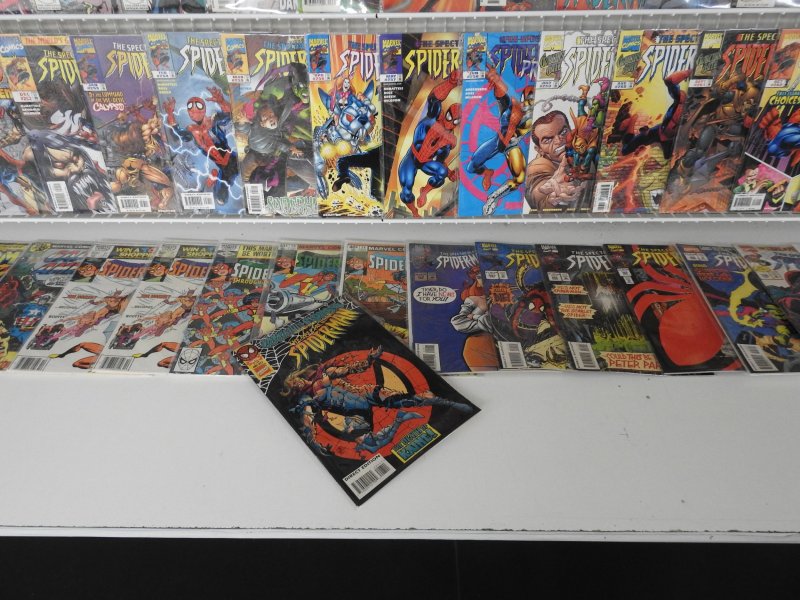 Huge Lot 130+ Comics W/ Captain America, Spiderwoman, Spider-Man+ Avg VF- Cond!!