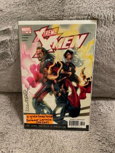 X-Treme X-Men 30 (Signed by Larroca no COA)