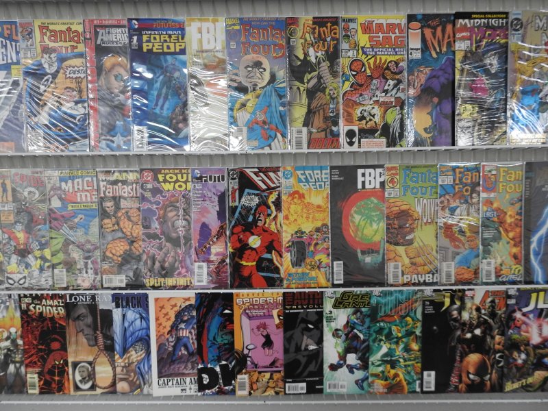 Huge Lot of 130+ Comics W/ Wonder Woman, Fantastic Four, Wolverine Avg. VF- Con.