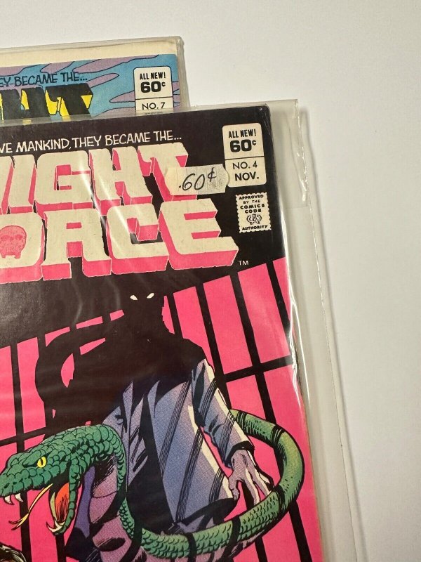 2 Night Force DC Comic Book # 4 7 Superman Flash Batman  18 CT4