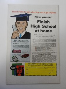 Captain Marvel #21 (1970) VF- Condition!