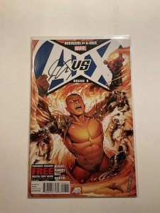 Avengers Vs X-Men 8 Near Mint Nm Signed Marvel  