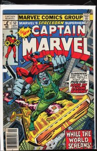 Captain Marvel #52 (1977) Captain Marvel
