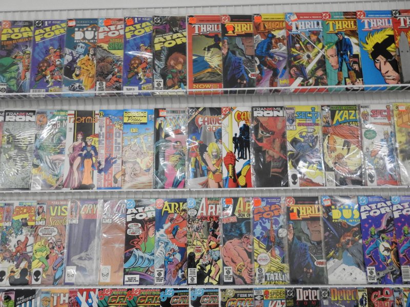 Huge Lot of 160+ Comics W/ Batman, Swamp-Thing, Crisis+ Avg VF- Condition!!