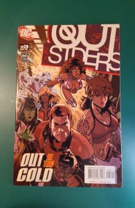 Outsiders #28 (2005) NM