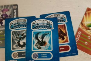 SKYLANDERS SWAP FORCE lot of 19 Figures Portal Xbox 360 game cards Spyro used 