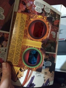 Superman Beyond 3D #2 of 2 NM Original 3D Glasses inside!