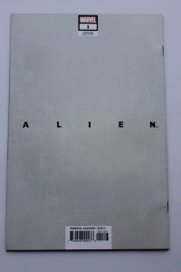 Alien #1 Wal-Mart Cover (2021) Alien / Aliens NM