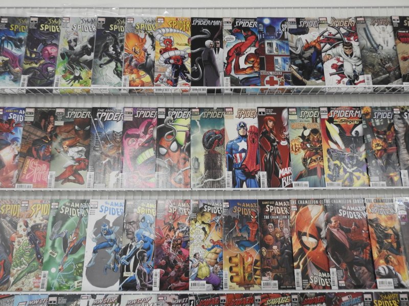 Huge Lot 220+ Comics W/ Amazing Spider-man, Aliens, X-Factor+ Avg VF- Condition!