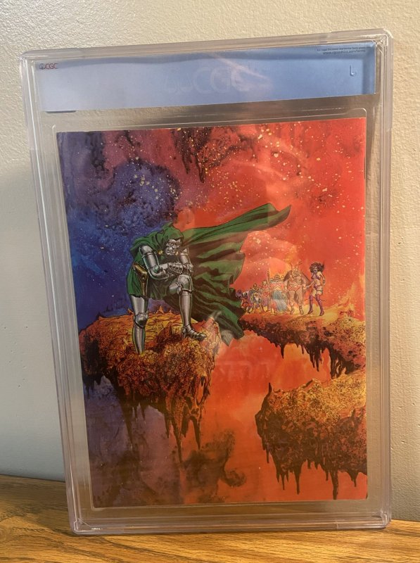 Marvel Comics Super Special #1 KISS (CGC 9.4 NM)  (1977)