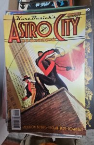 Kurt Busiek's Astro City #16 (1999)