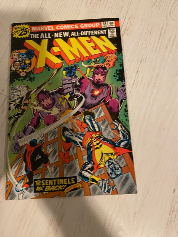 The X-Men #98 (1976)the  sentinels are back nice copy