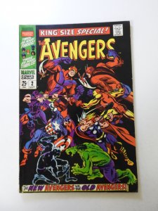 Avengers annual #2 FN/VF condition