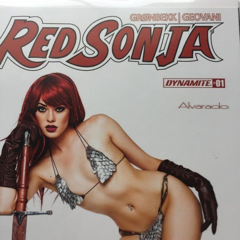 2023 Dynamite Comics Red Sonja Joanie Brosas Cosplay Variant #1 Signed