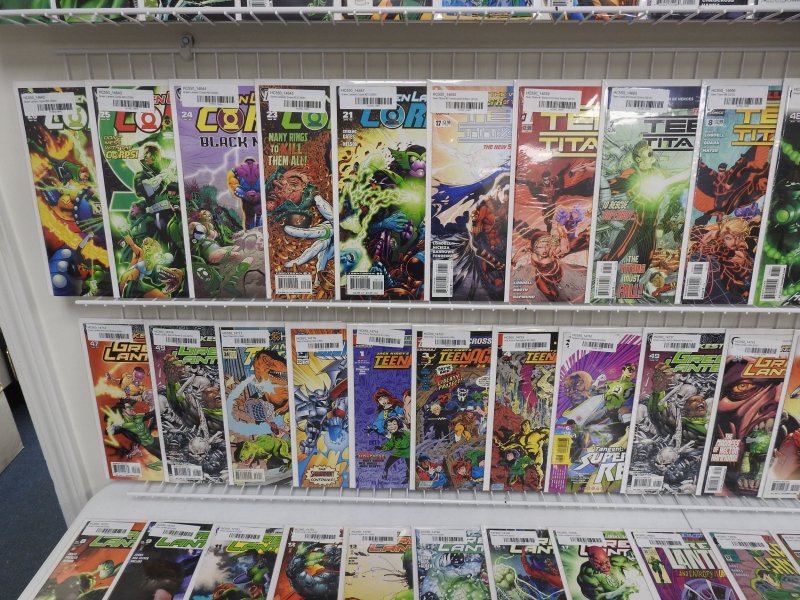Huge Lot 160+ Comics W/ Green Lantern, Infinity Gauntlet, FF, +More! Avg VF+ !