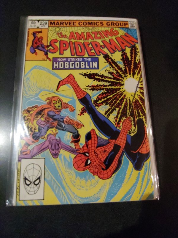 THE AMAZING SPIDER-MAN #239 2ND HOBGOBLIN