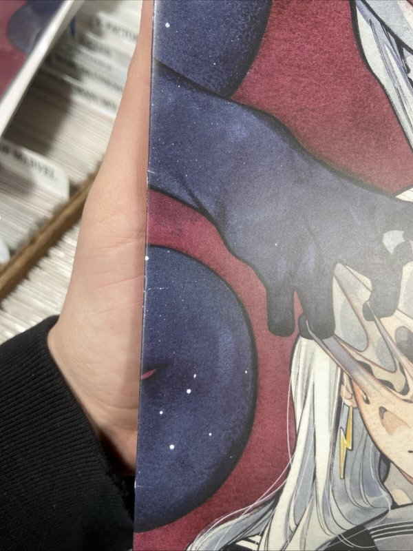 Ultimate Endgame #1 Peach Momoko Variant VIRGIN SPINE TICS