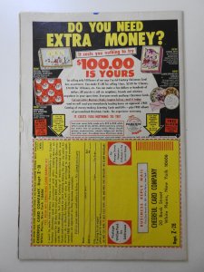 Captain America #141 (1971) vs The Grey Gargoyle! Sharp VG+ Condition!