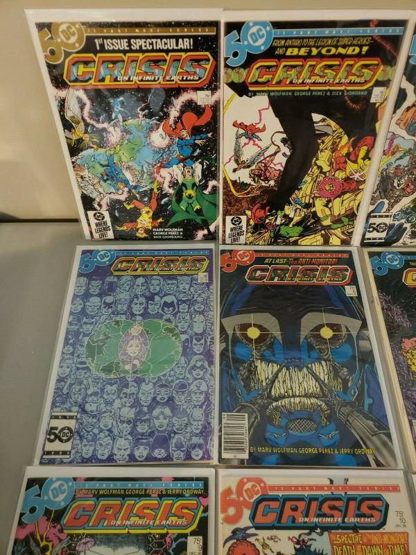 Crisis on Infinite Earths 1-12 Whole run. Near Mint. Death of Barry Allen.