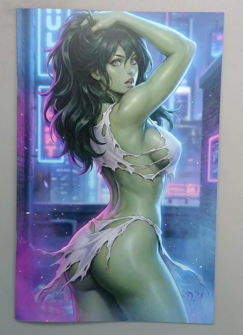 Echo Noir #1 #1 Savage She Hulk Cosplay Exclusive Virgin Variant