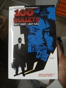 100 Bullets, First Shot Last Call Vol. 1 Softcover DC / Vertigo Comics - 01