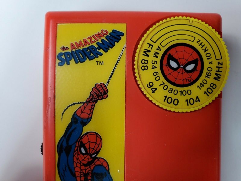 Spider-Man Vintage Transistor Radio 1984 Toy Marvel  Nasta  Rare Comic